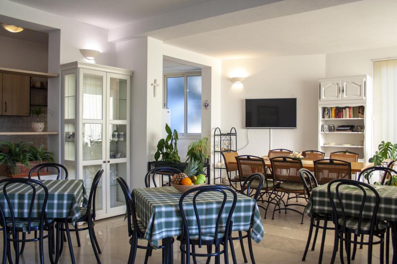 Apartments And Rooms By The Sea Baska Voda, Makarska - 2578 Exterior foto