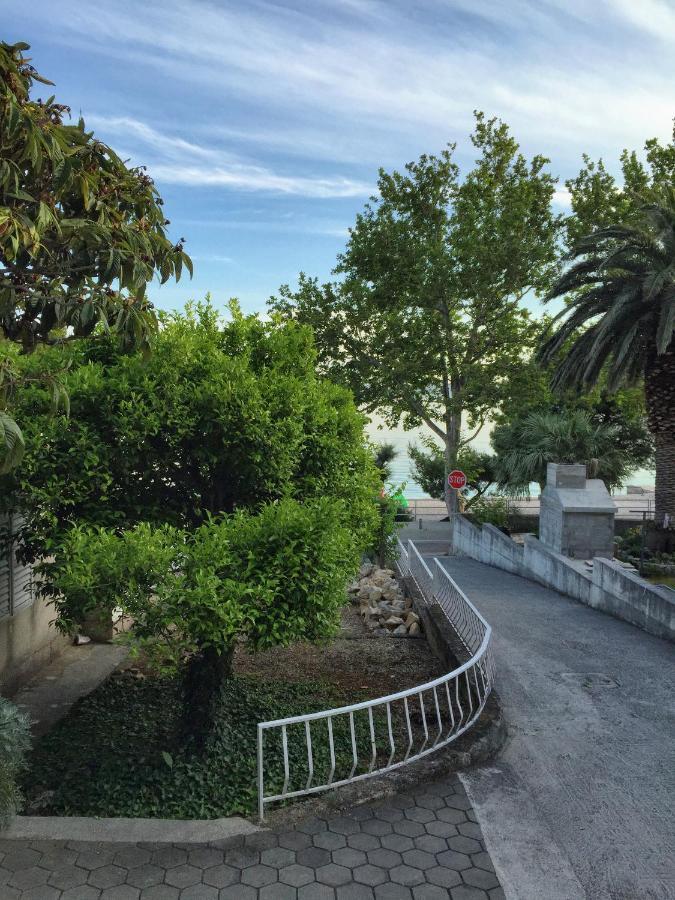 Apartments And Rooms By The Sea Baska Voda, Makarska - 2578 Exterior foto