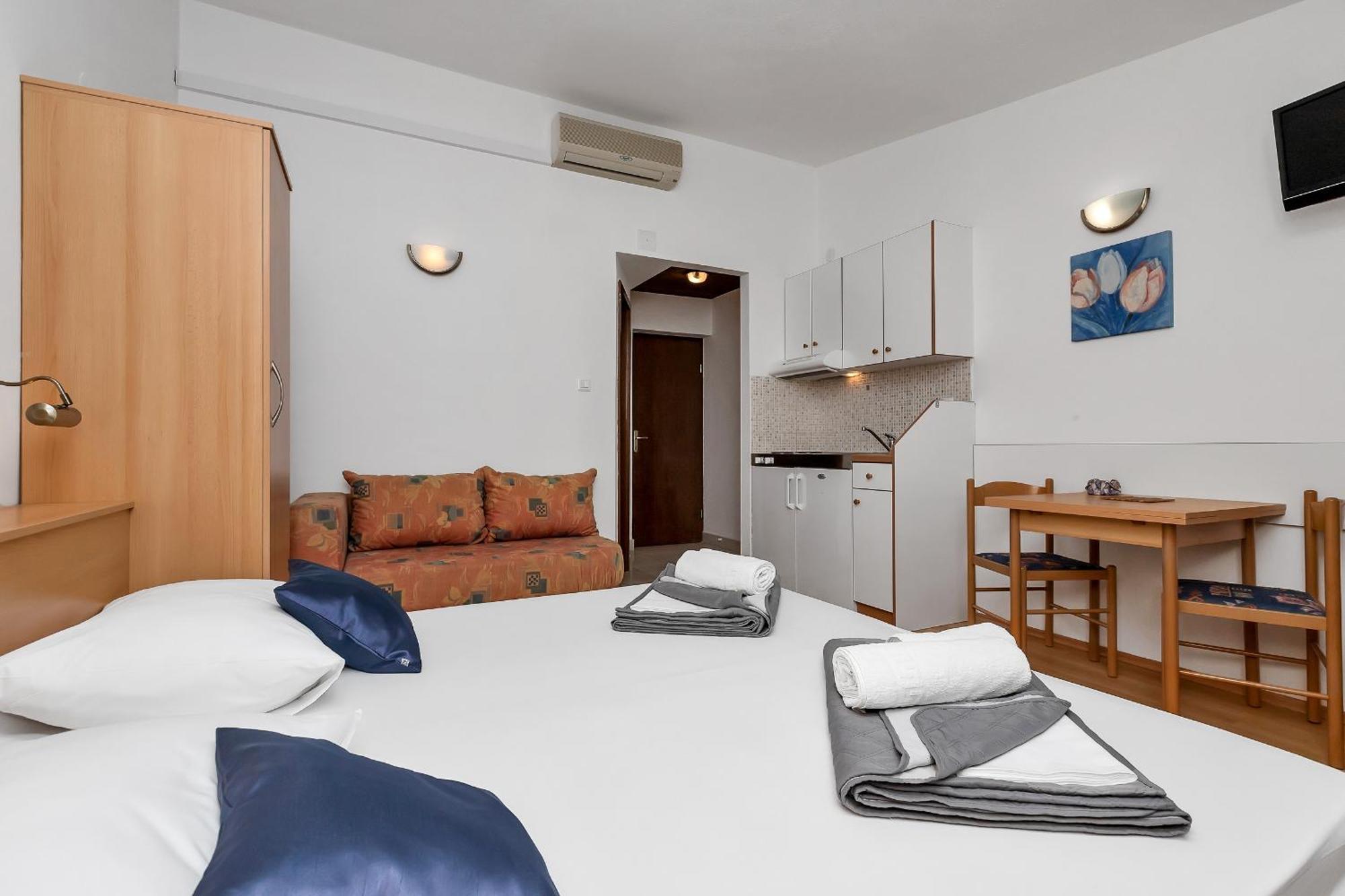 Apartments And Rooms By The Sea Baska Voda, Makarska - 2578 Zimmer foto